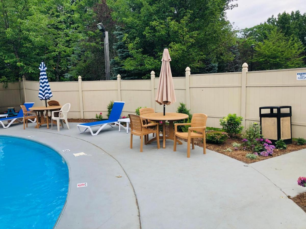Best Western West Lebanon-Hanover Экстерьер фото